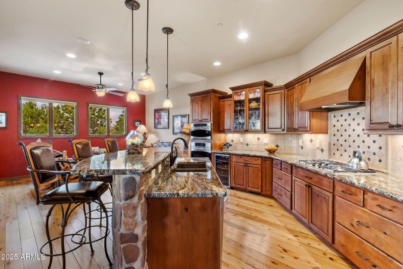 18-Kitchen (3)