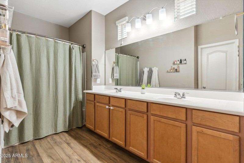 Primary Suite 4