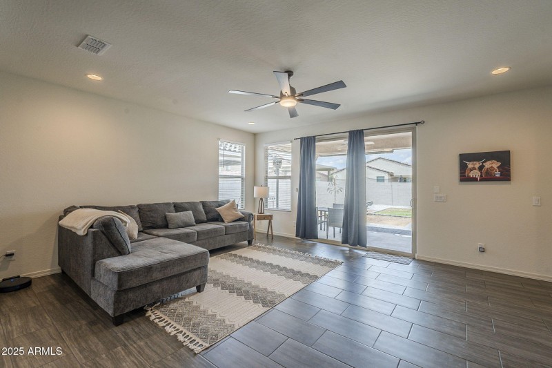 4-web-or-mls-Medlock-4