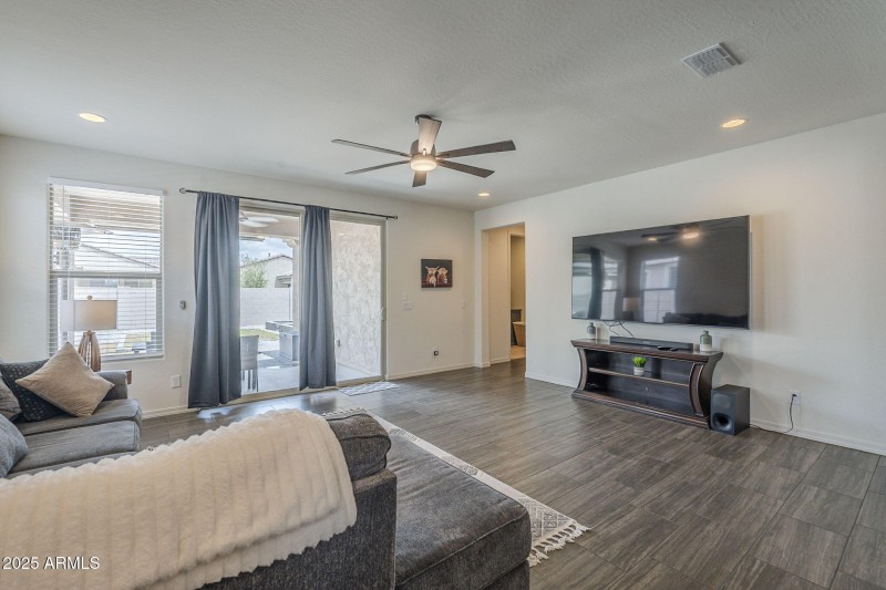 6-web-or-mls-Medlock-6