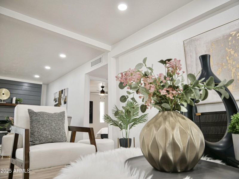 Living Room 4