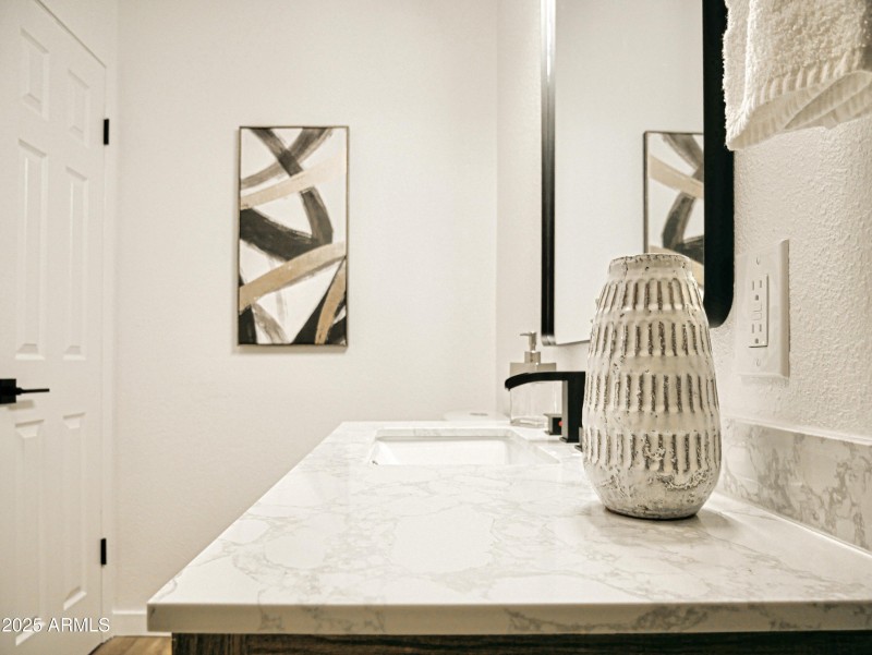 Guest Bath 2