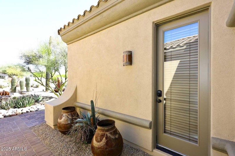 Casita-Entry