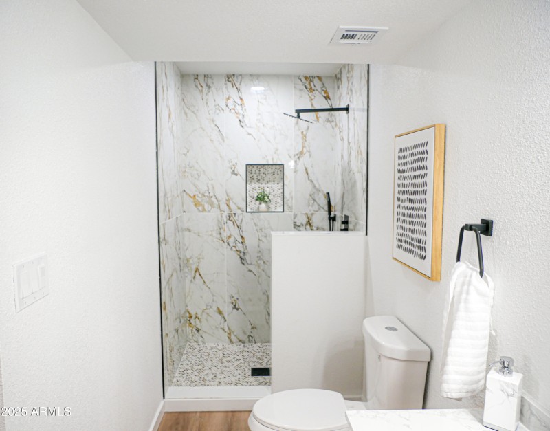 Primary 2 shower