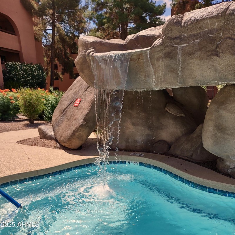 Pool 4
