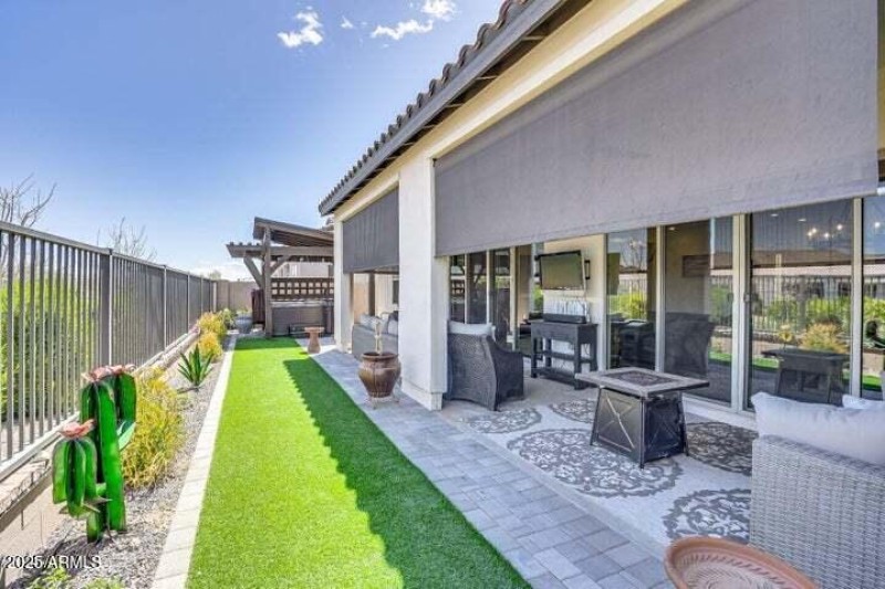 Outdoor Living!