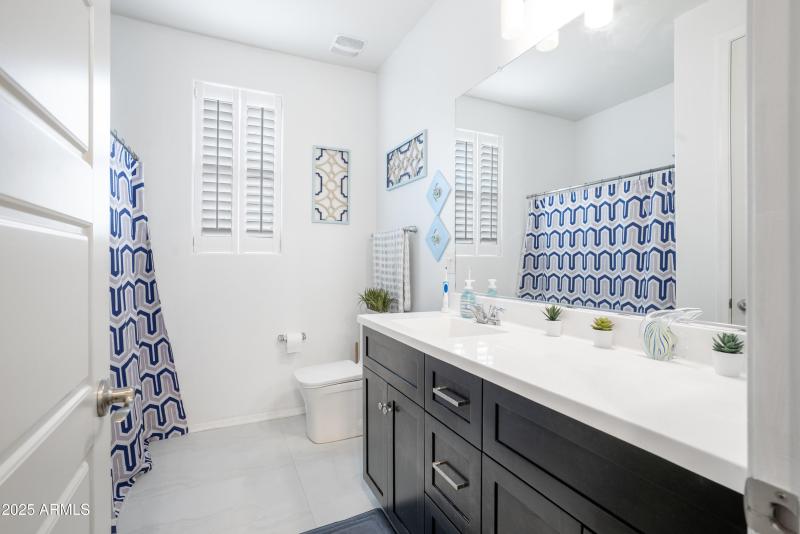 GUEST BATH