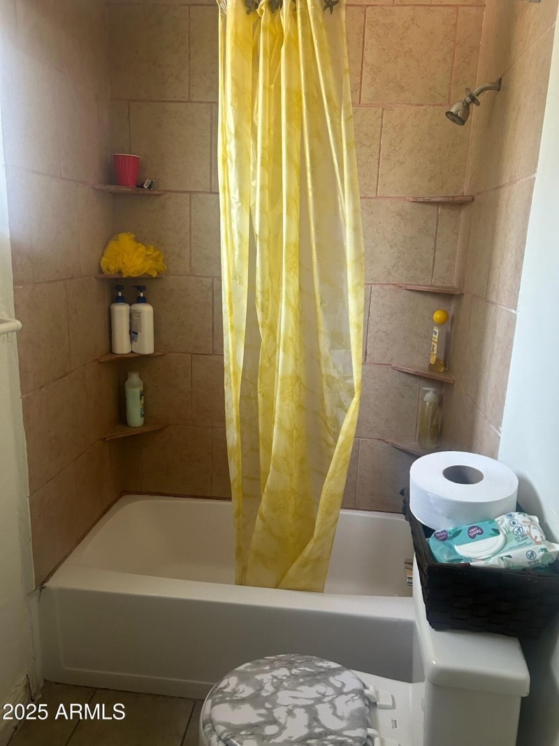 726 Unit B - Interior 5