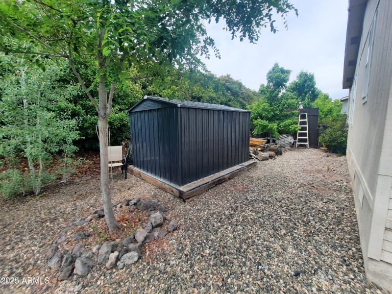 Rivas Storage 2