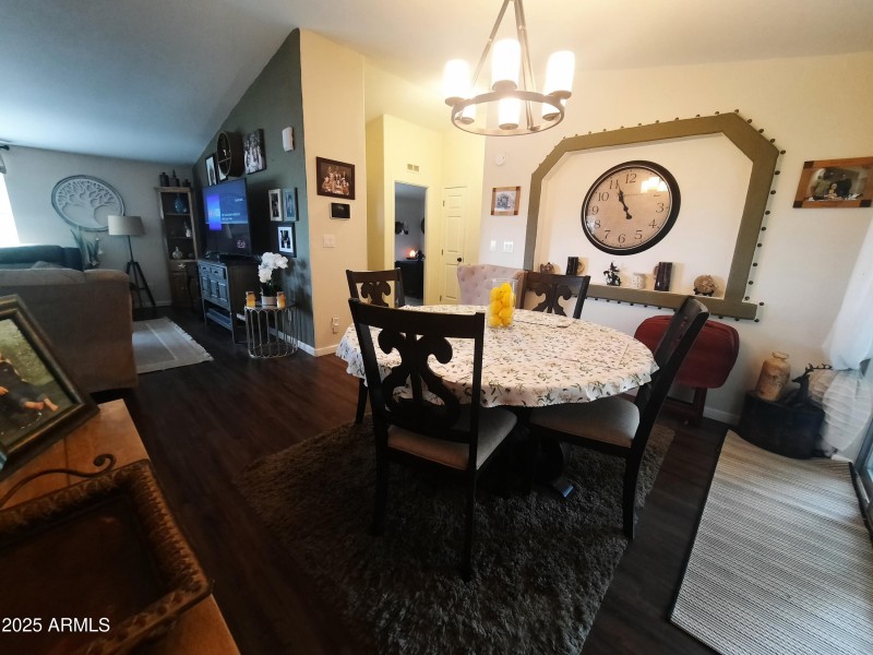 Rivas Dining Rm