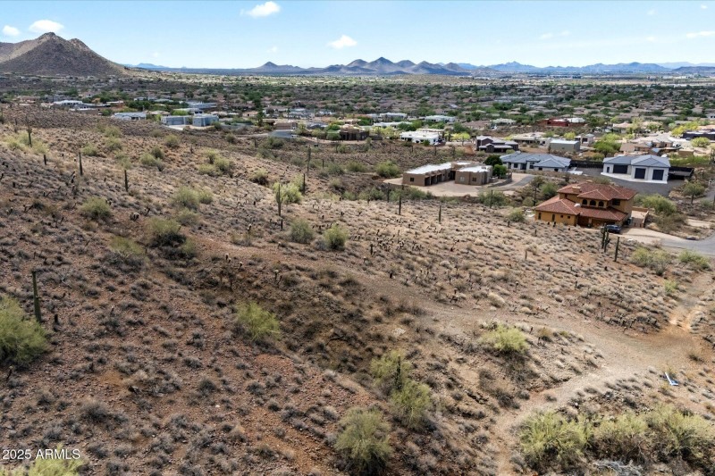 02-89817086