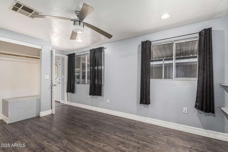 15 Polk