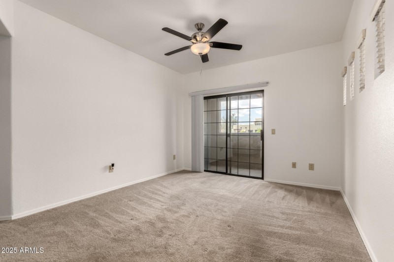 08 Living Room