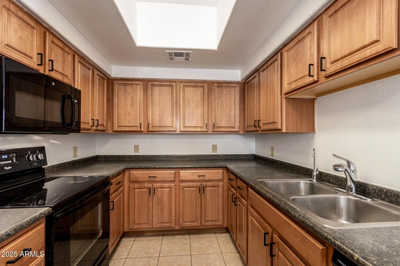 11 Kitchen