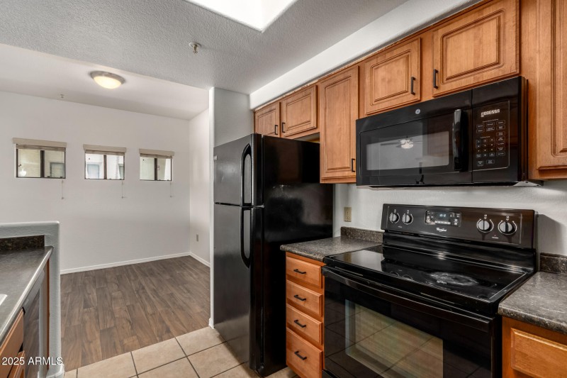 13 Kitchen