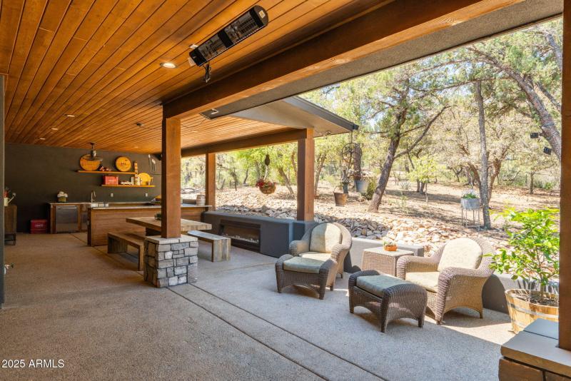 50-web-or-mls-943-estrella-ct