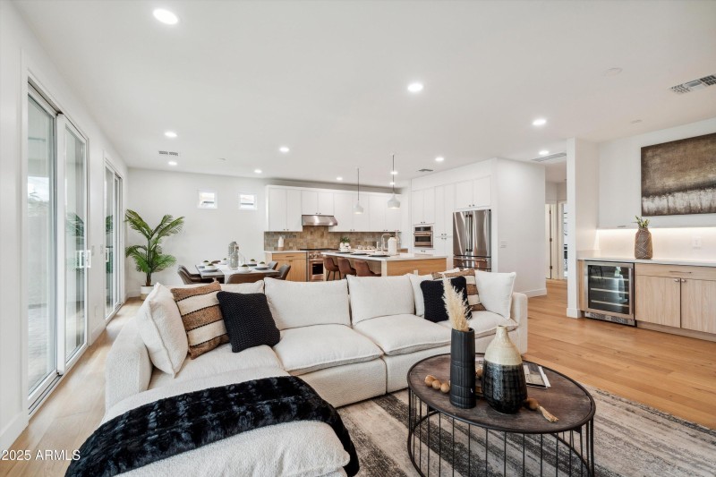 21-Living Room