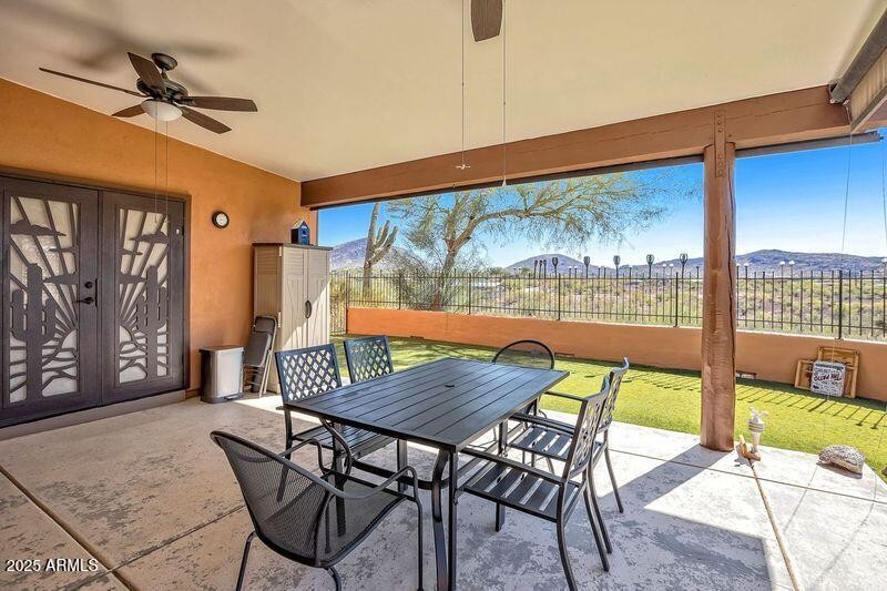 FUNSTON PATIO 3