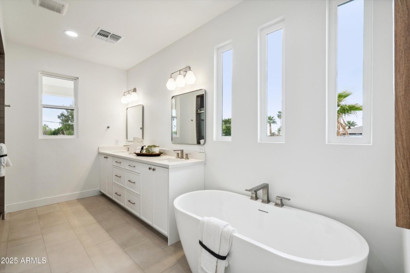 34-Primary Bathroom
