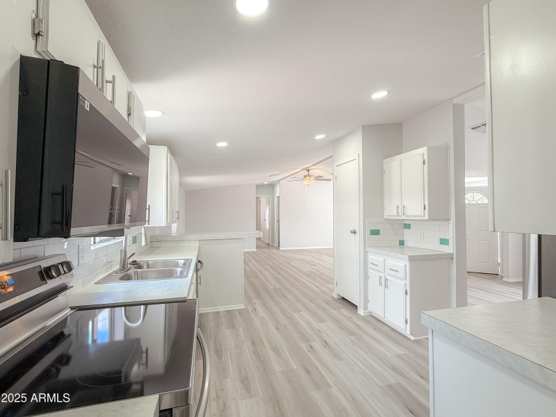Open Kitchen