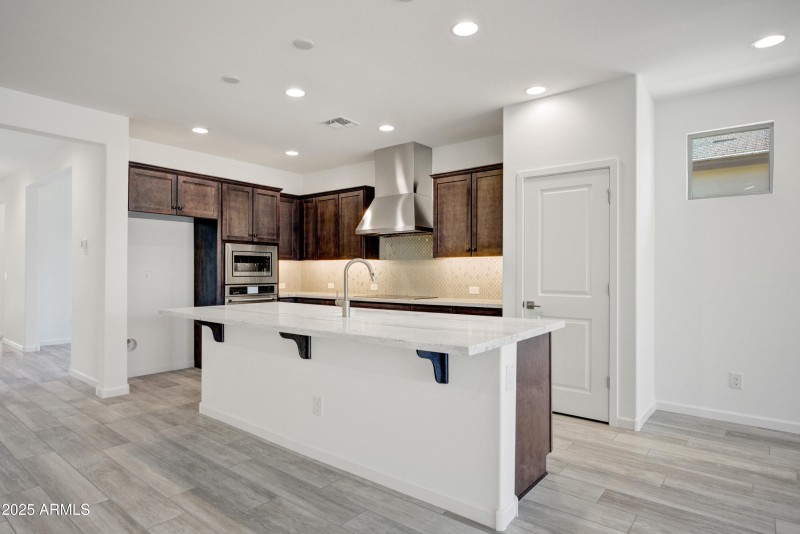 007_Kitchen