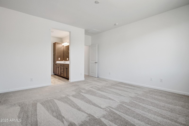 016_Primary Suite