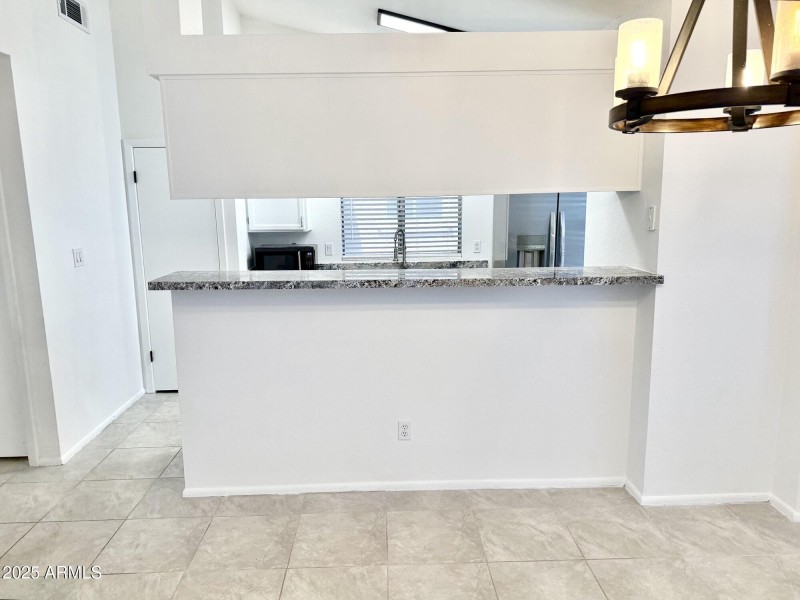 Kitchen Bar