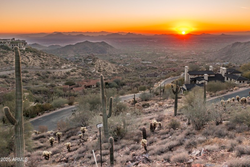 021_Sunset Road View 1871