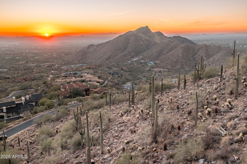 022_Sunset View