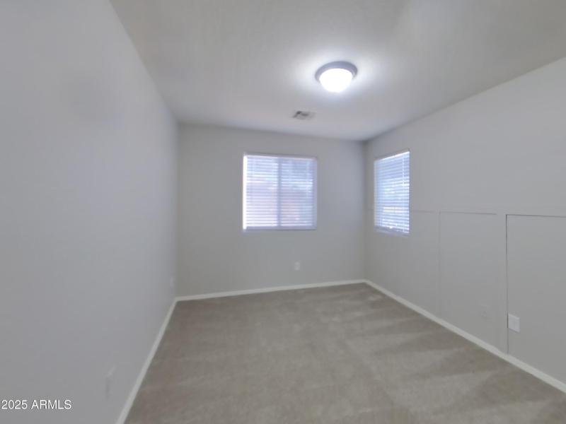 10_pc_p8eWywPMjG_0HM3r9p4yC_layout_1