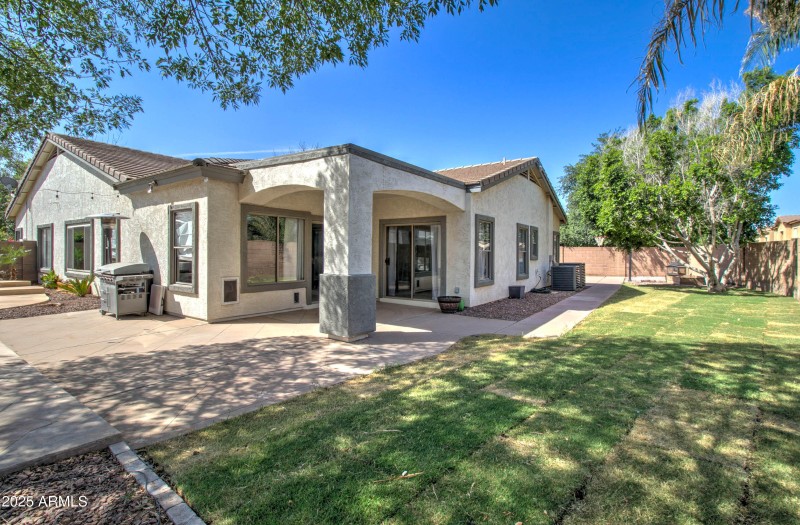 10402 E Javelina Ave-14