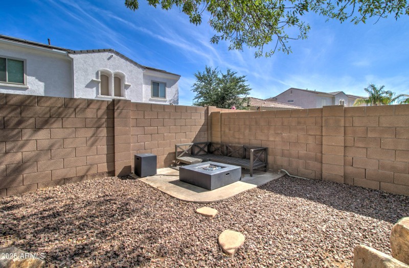 10402 E Javelina Ave-17
