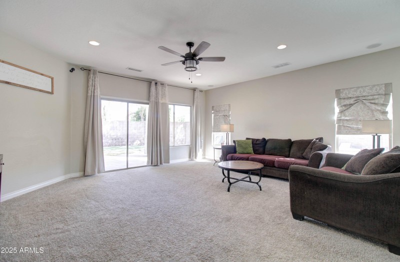 10402 E Javelina Ave-38