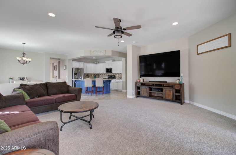 10402 E Javelina Ave-40