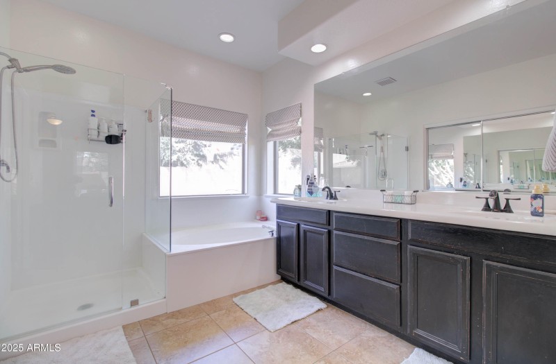 10402 E Javelina Ave-56