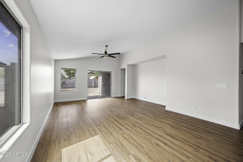 41839WAvellaDr-16