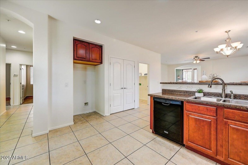 13-Kitchen II