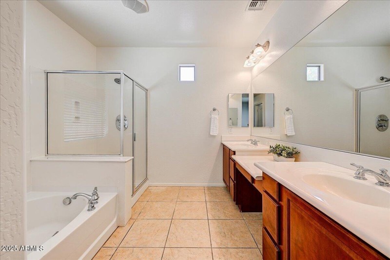 25-Primary Bathroom