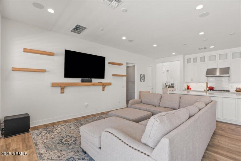 11-Living room