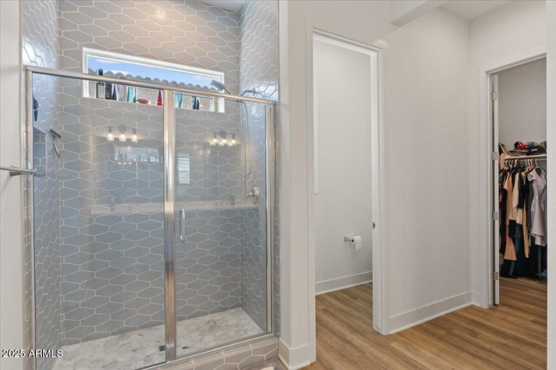 27-Primary shower