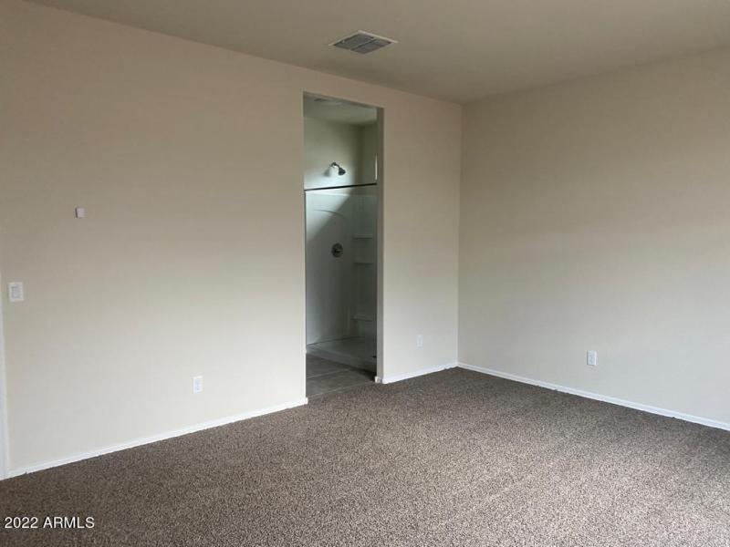 56a79c00-c90d-4b73-95f7-1d56e854eb52