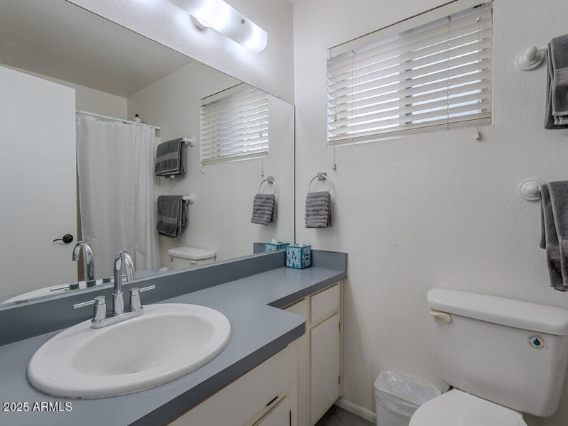 029_Guest Bathroom