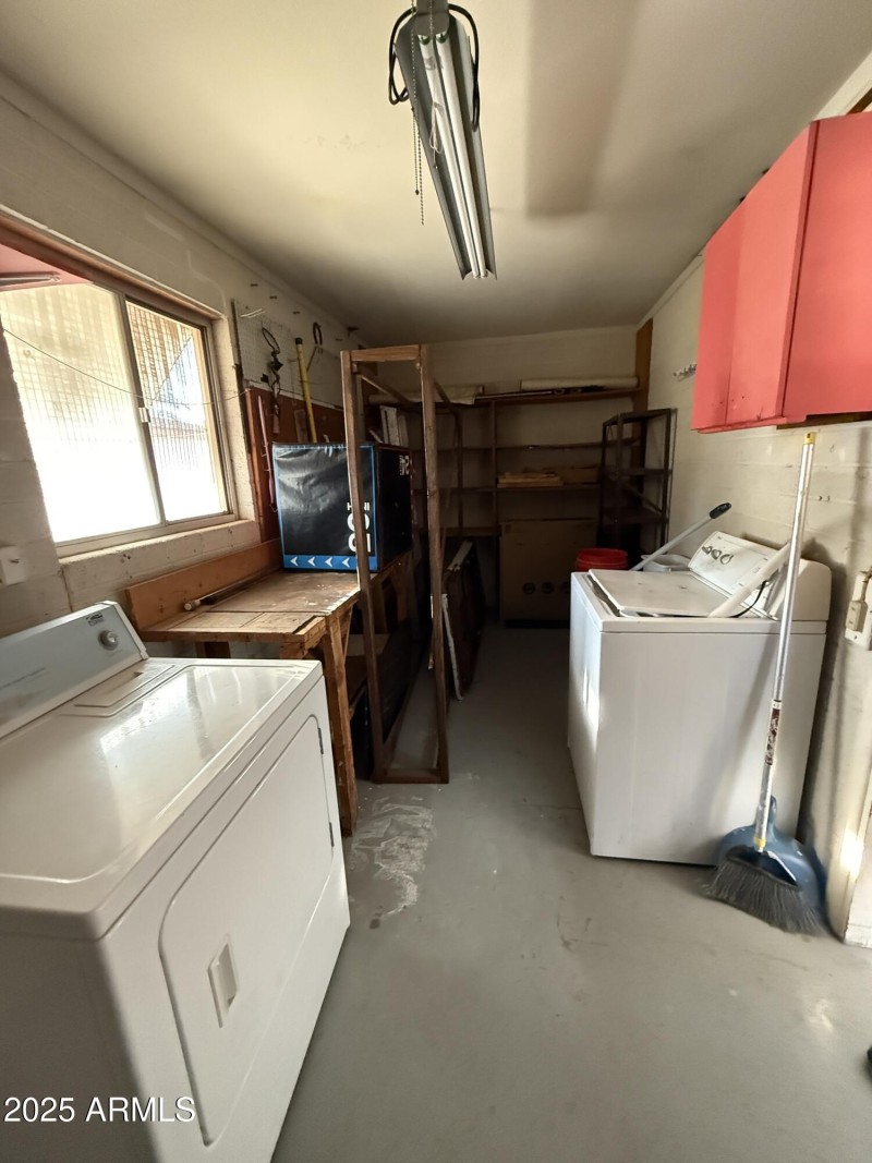 Laundry & Storage