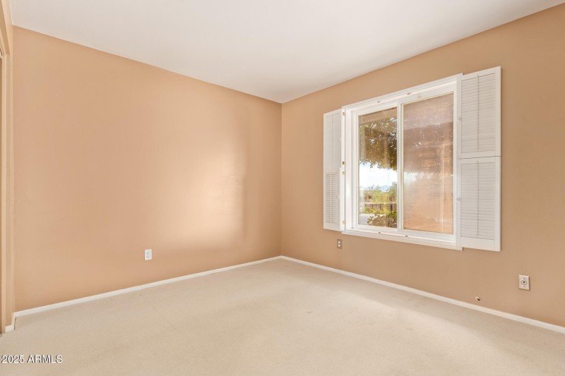 28 - Lawrence Bdrm 4