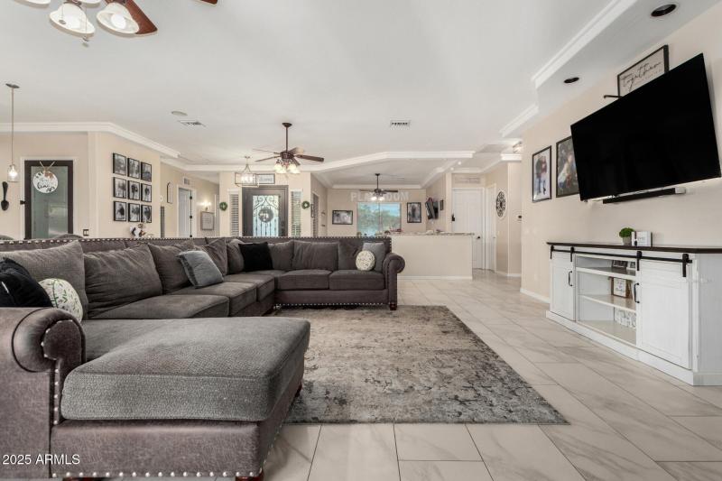 21 - Orangewood
