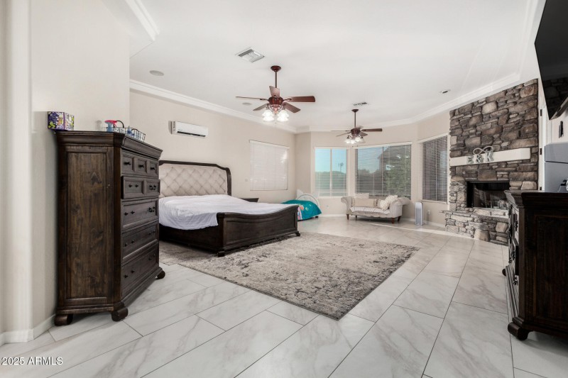 29 - Orangewood