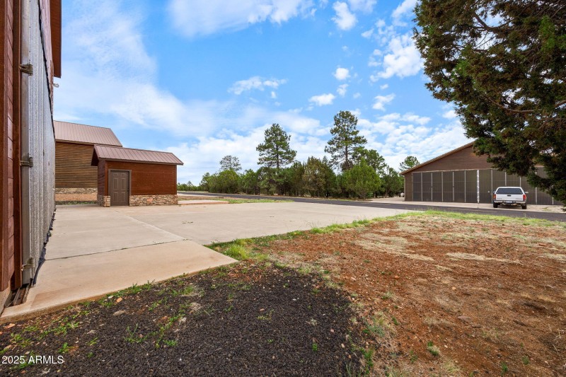 2271LIndberghRd-Overgaard-AZ-34