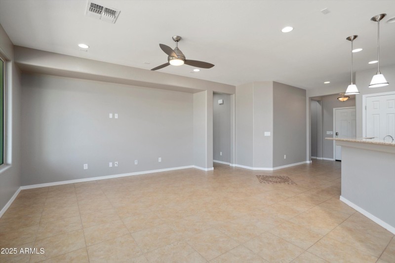 10-Living Room