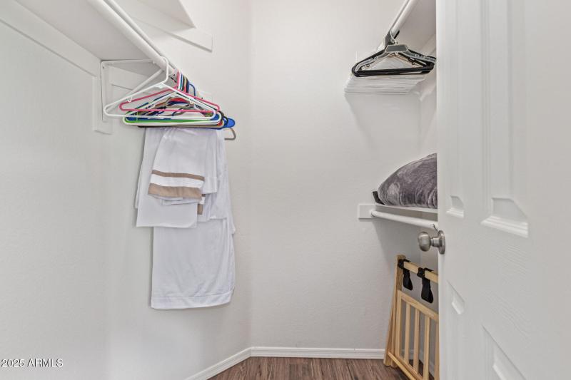 Closet 2
