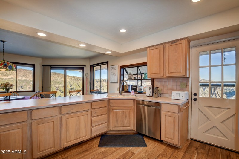 Kitchen 2